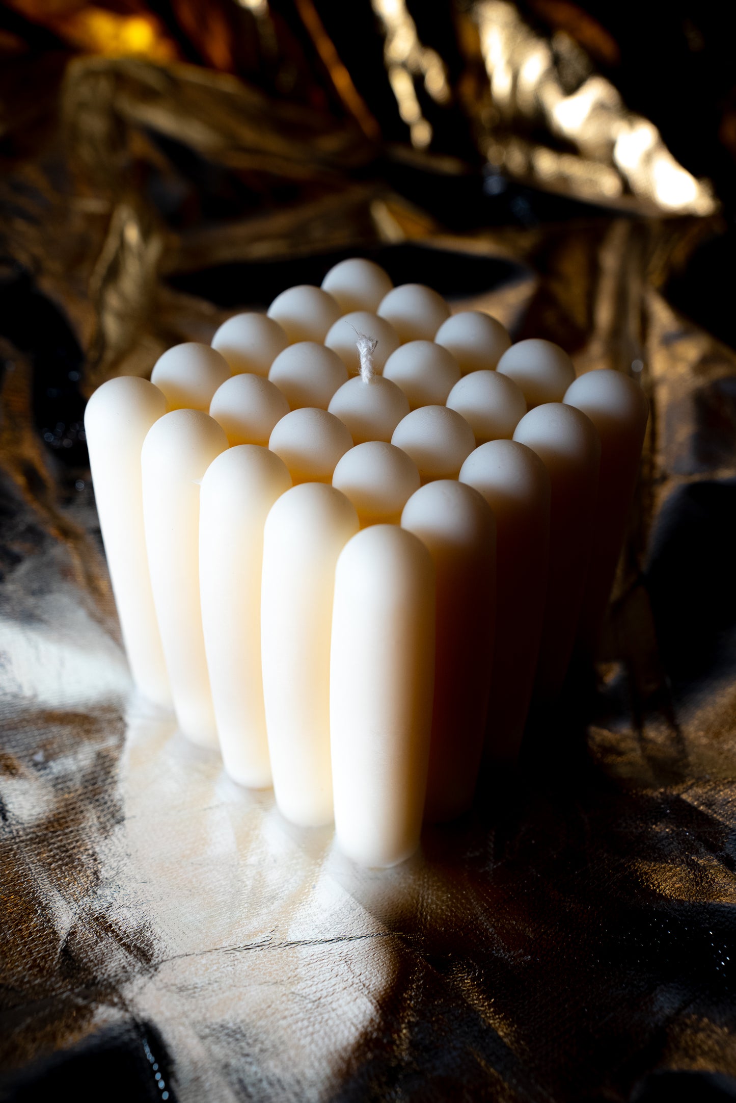 Auroraflammen – Handgemachte Blockkerze aus Olivenwachs