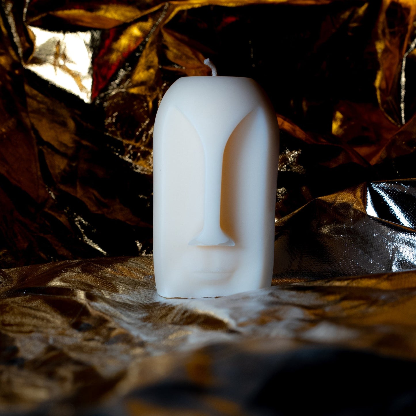 Tiki Flamme – Handgemachte Tiki-Kerze aus Olivenwachs